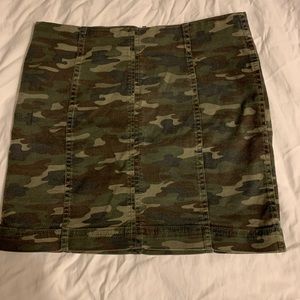 Camo skirt